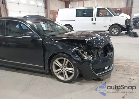 2014 Volkswagen Passat 2.0L Tdi Sel Premium z USA, uszkodzony, nr VIN 1VWCN7A30EC081830